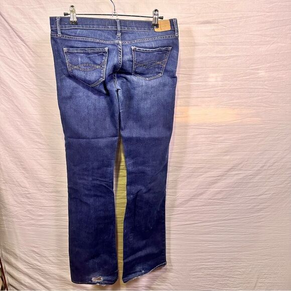 A&F Emma Straight Leg Jeans-Size 2L - Picture 2 of 5